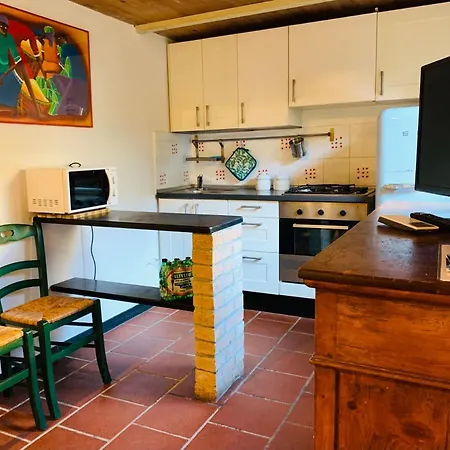 Casa de Férias Dante Con Giardino *